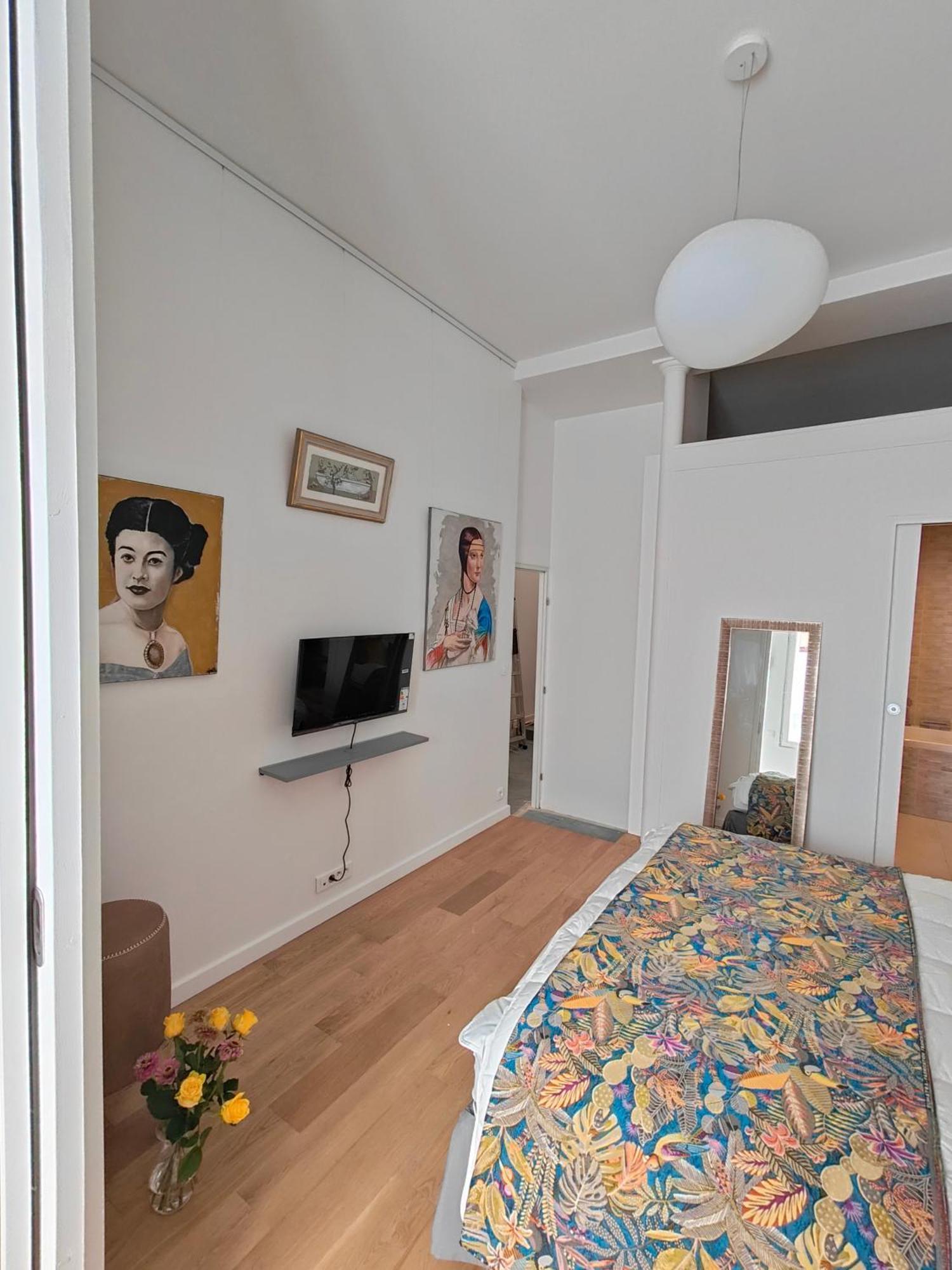 Loft, Atelier Artiste Montmartre Apartment Paris Exterior photo